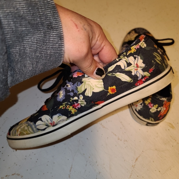 Women's Floral Vans Size 9. Great condition! - Picture 13 of 16
